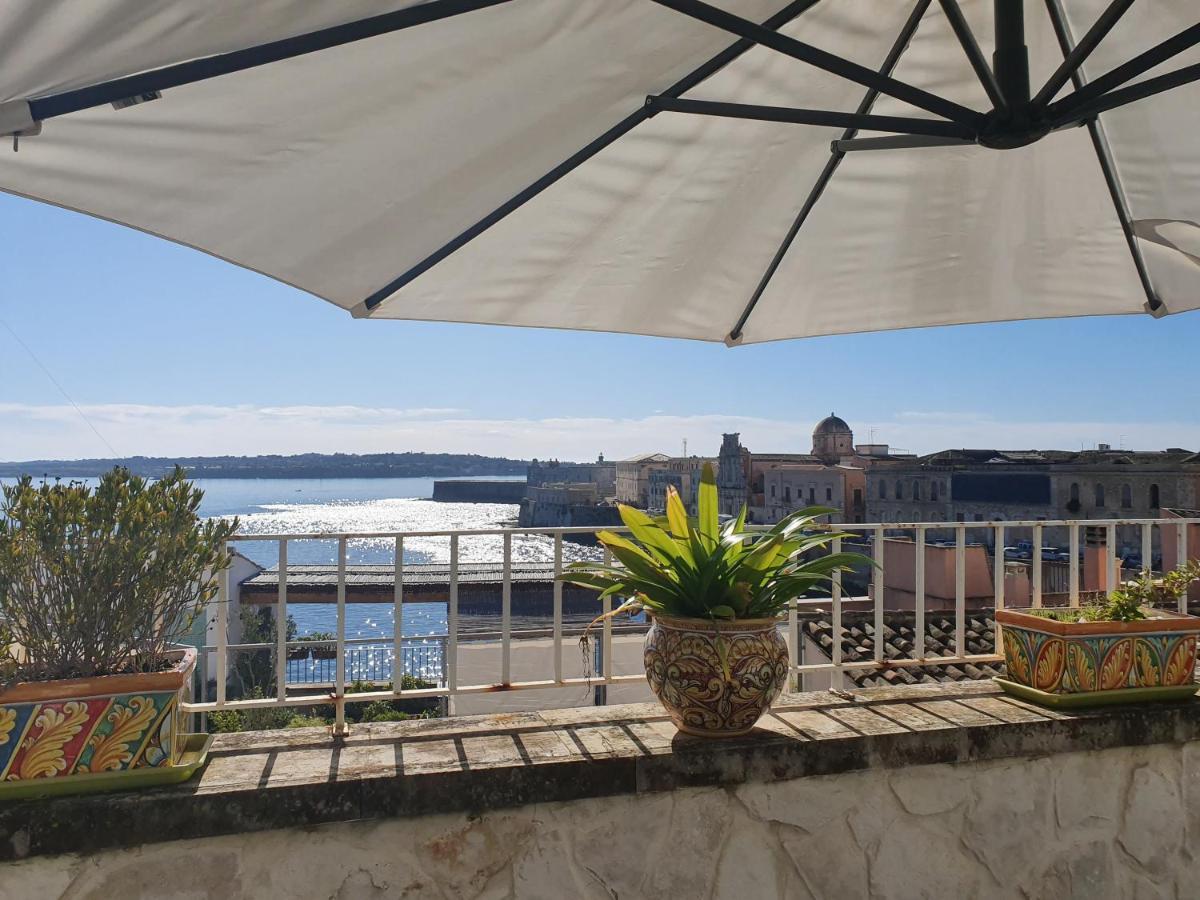 Palazzo Giufa Apartment Syracuse Luaran gambar
